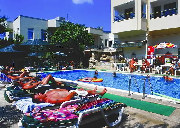 Diva Hotel 2*